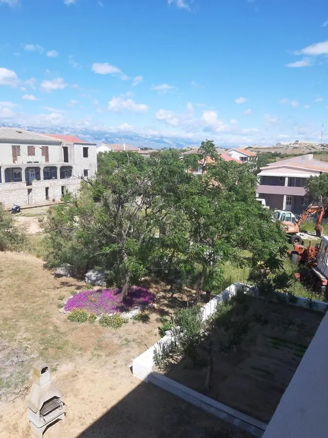 Apartments Zoran Povljana