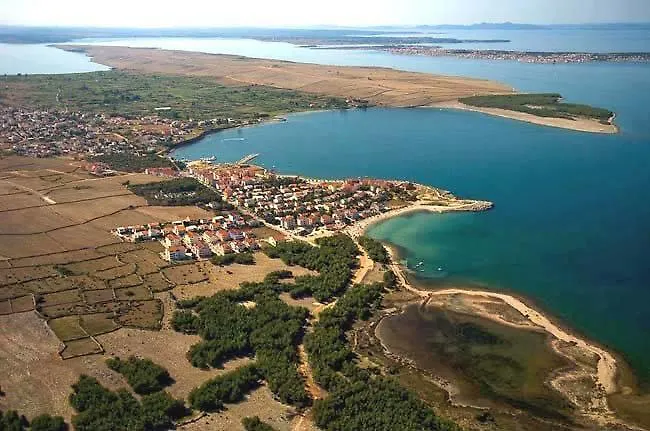 Apartments Zoran Povljana
